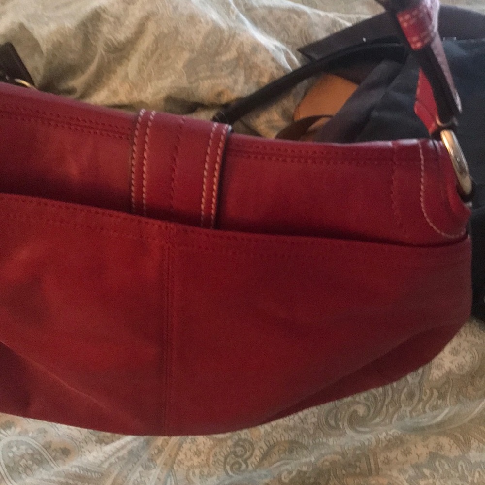 Handbag - Picture 3 of 3